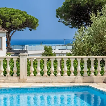 Pinelodge Azure * Roquebrune-sur-Argens